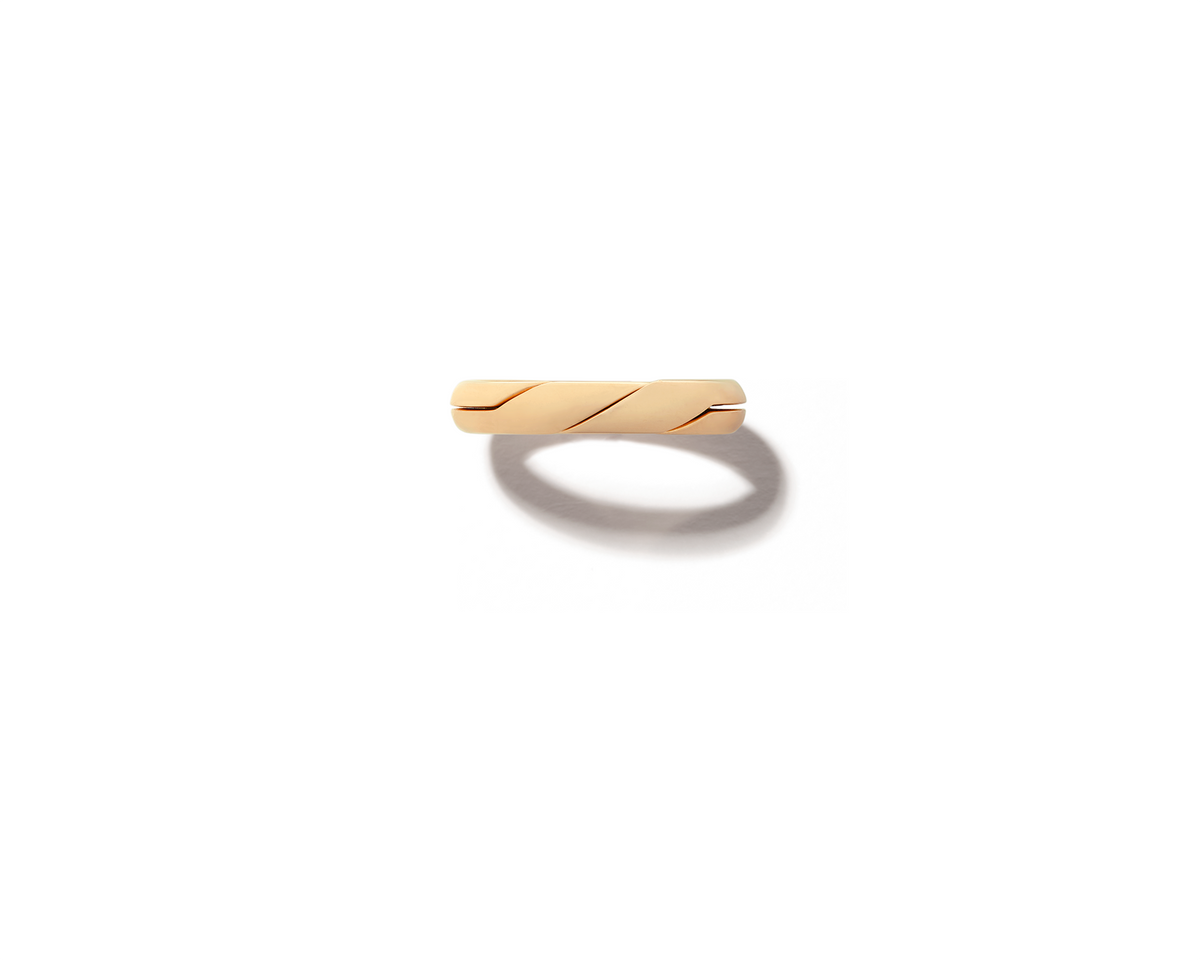 Back view of rose gold and yellow gold dime ring 